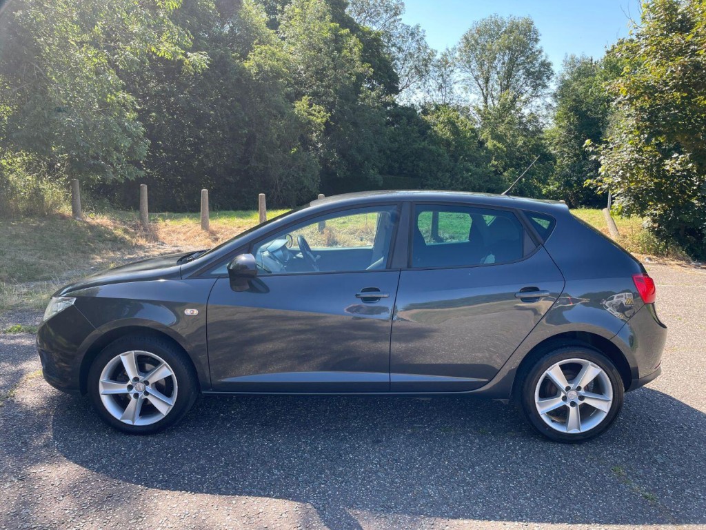 SEAT IBIZA