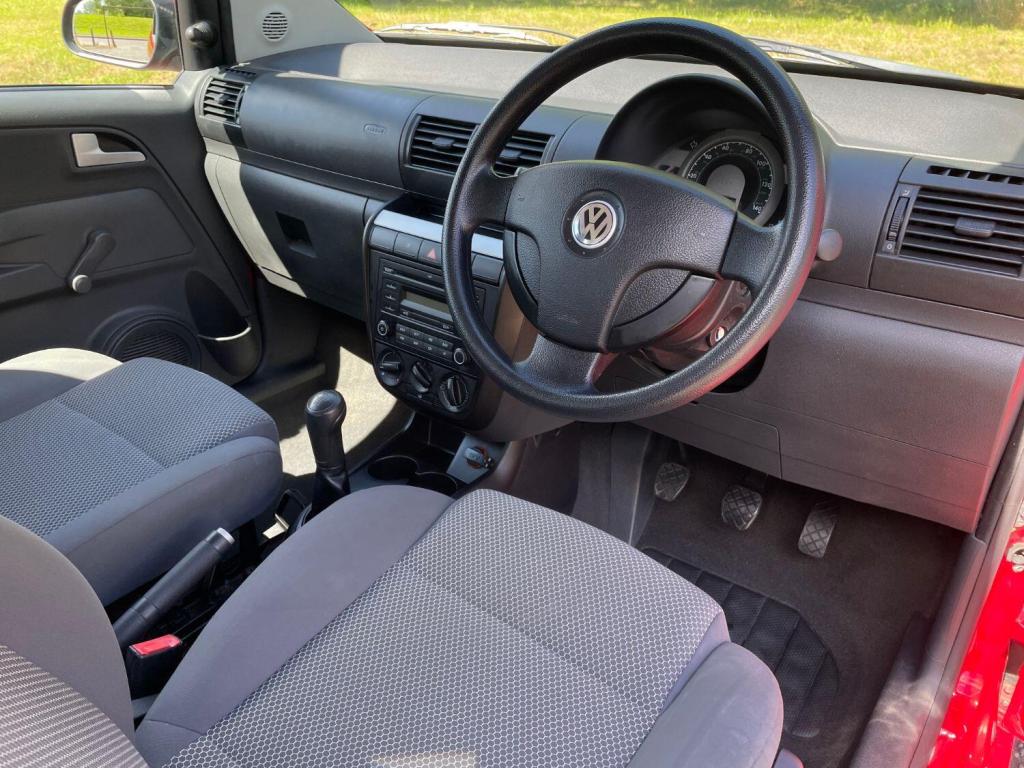 VOLKSWAGEN FOX