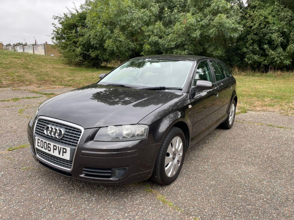 View AUDI A3 1.6  Special Edition