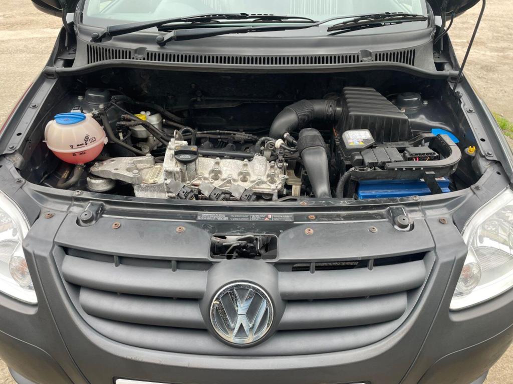 VOLKSWAGEN FOX