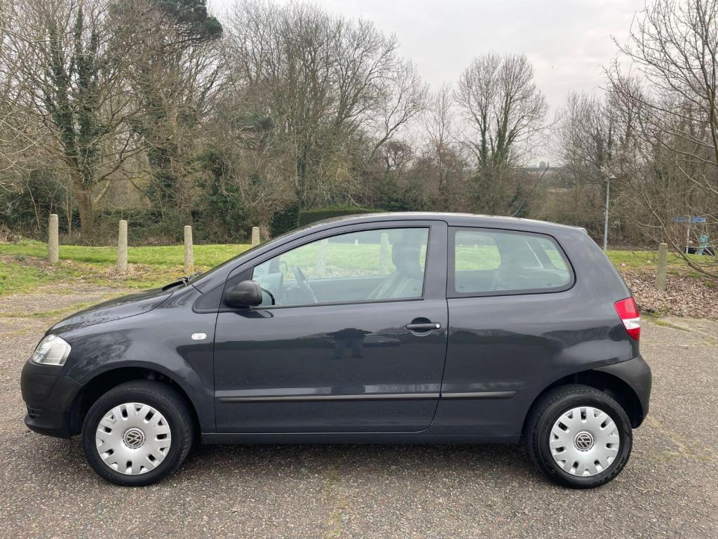 VOLKSWAGEN FOX