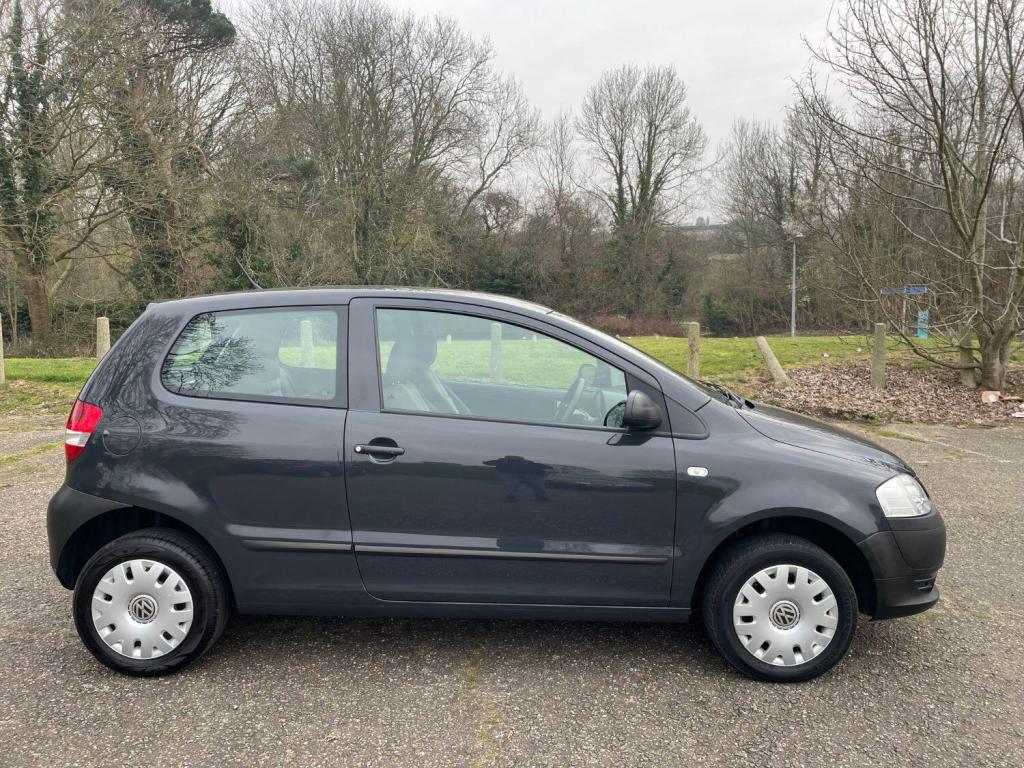 VOLKSWAGEN FOX