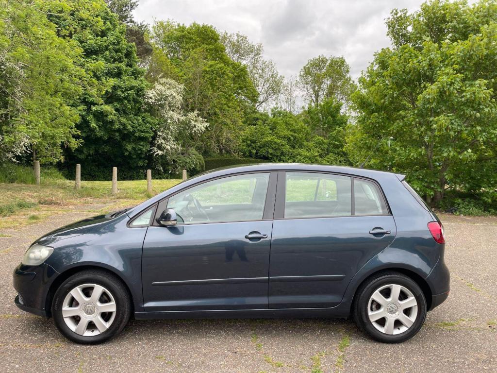 VOLKSWAGEN GOLF PLUS