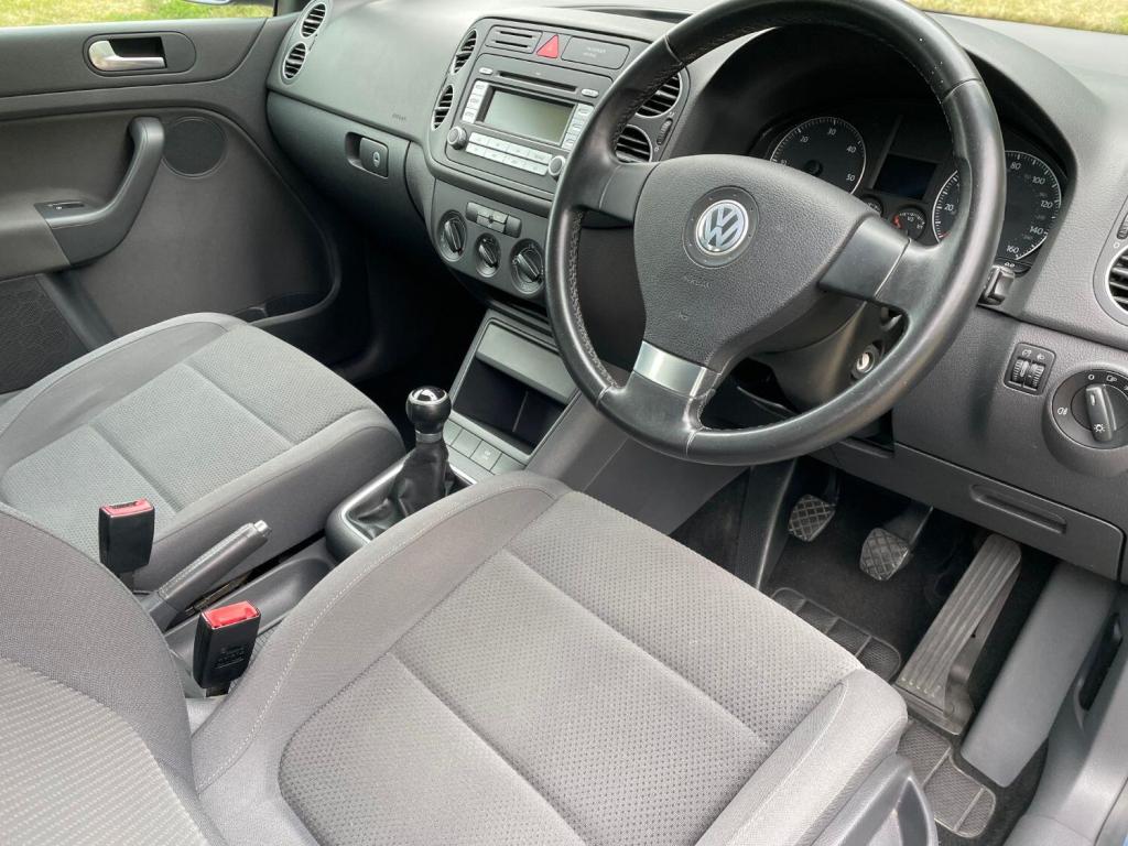 VOLKSWAGEN GOLF PLUS