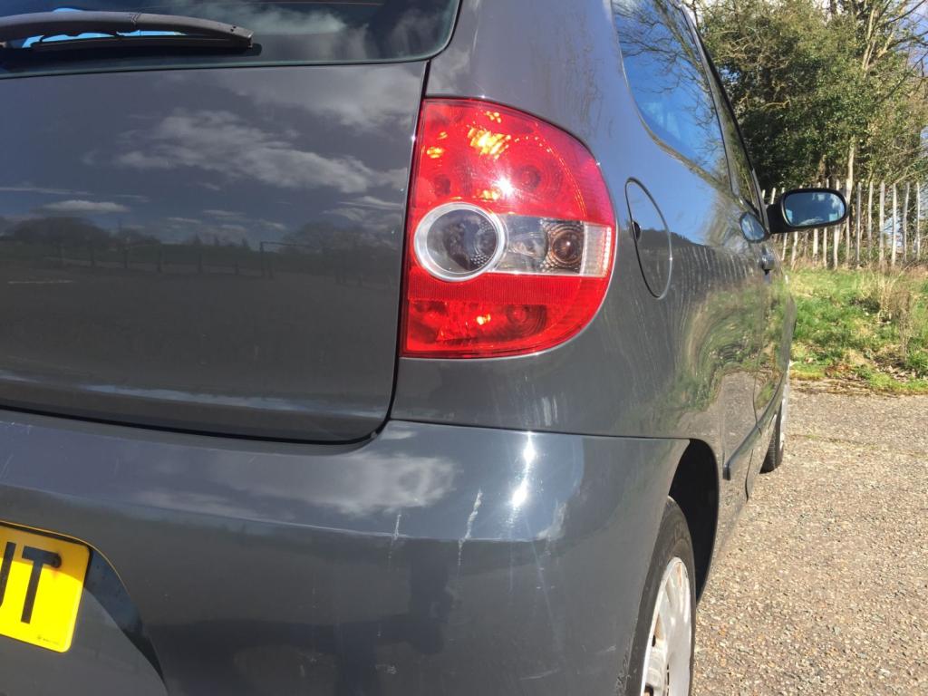 VOLKSWAGEN FOX