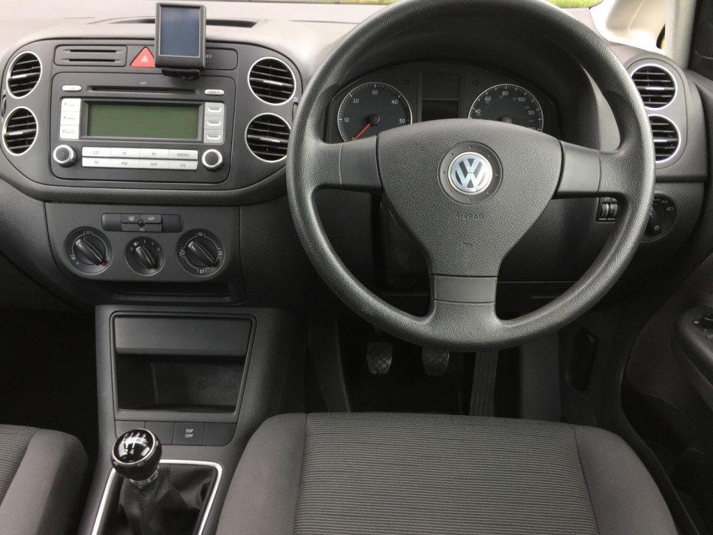 VOLKSWAGEN GOLF PLUS