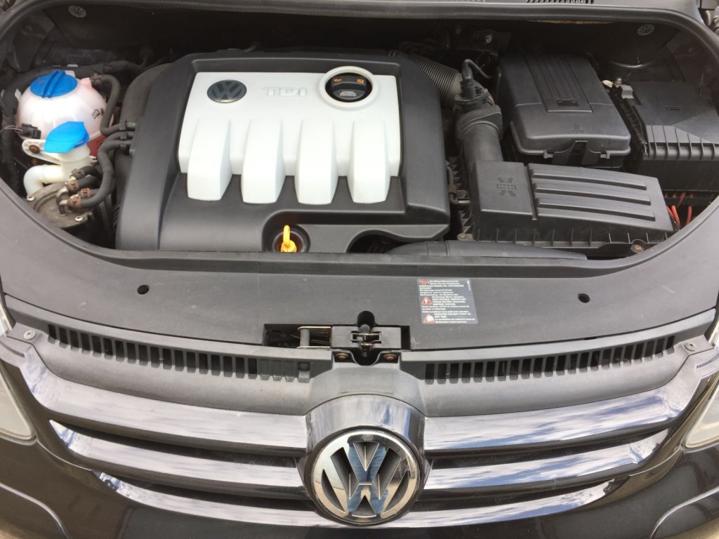 VOLKSWAGEN GOLF PLUS