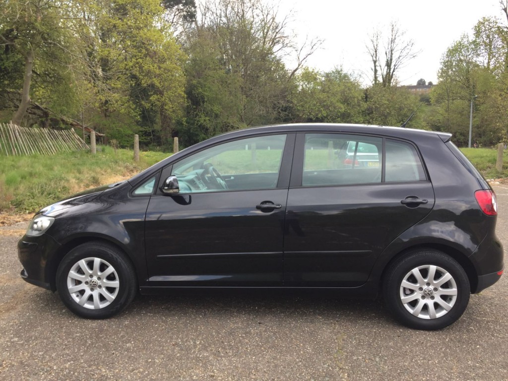 VOLKSWAGEN GOLF PLUS