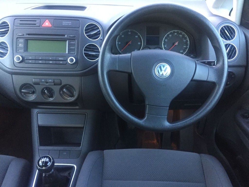VOLKSWAGEN GOLF PLUS