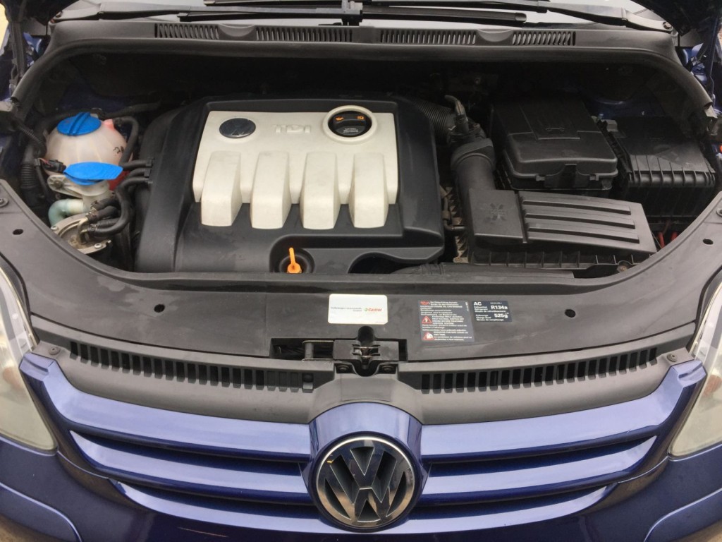 VOLKSWAGEN GOLF PLUS