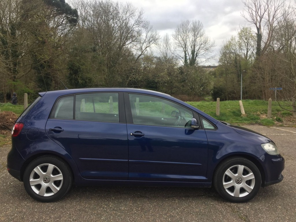 VOLKSWAGEN GOLF PLUS