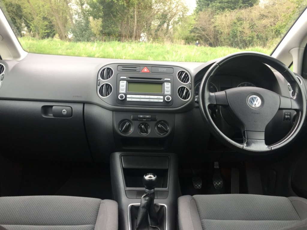 VOLKSWAGEN GOLF PLUS