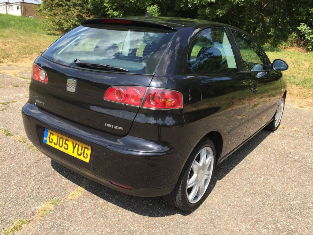 SEAT IBIZA