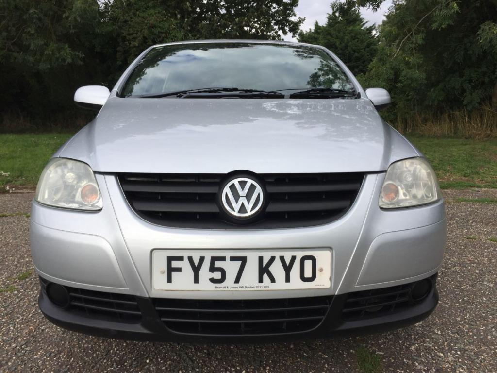 VOLKSWAGEN FOX