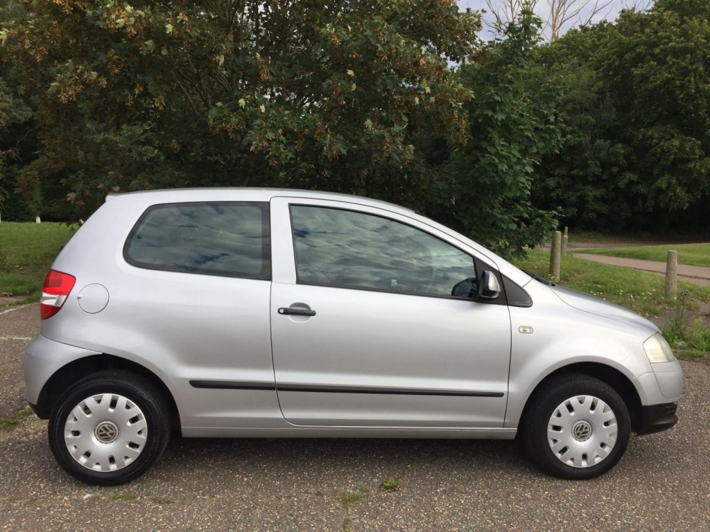 VOLKSWAGEN FOX