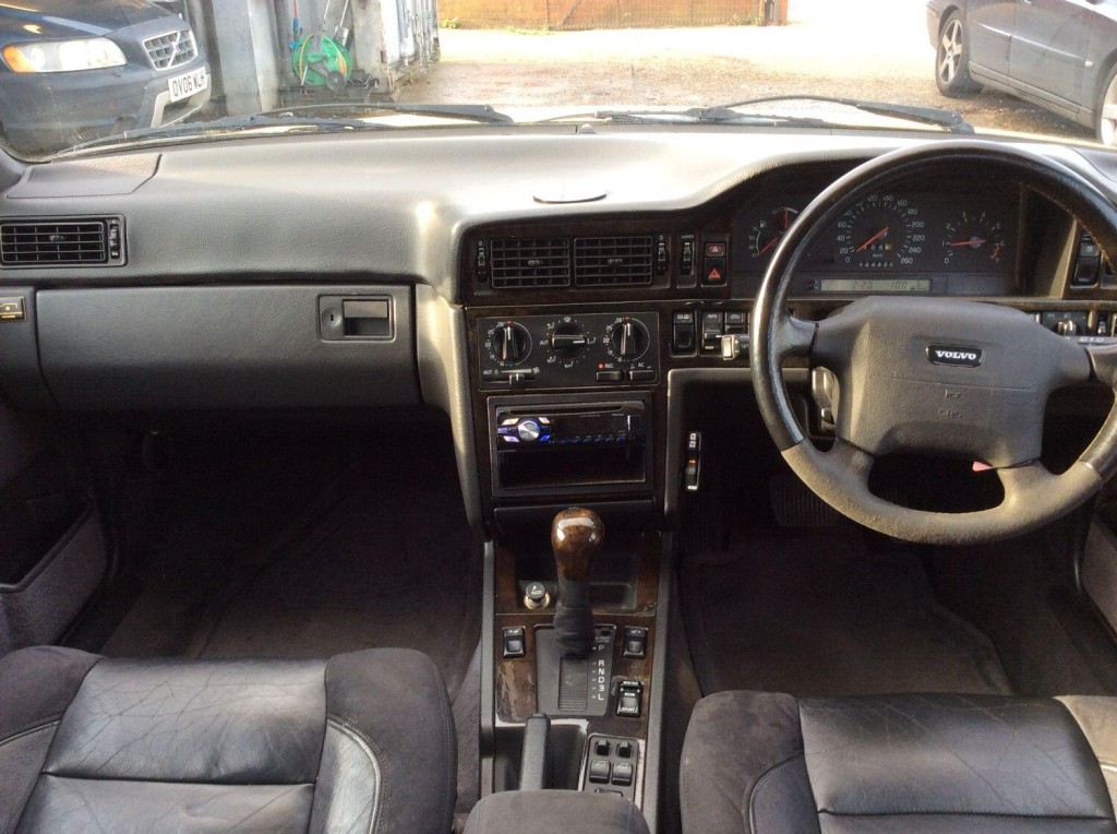 VOLVO 850