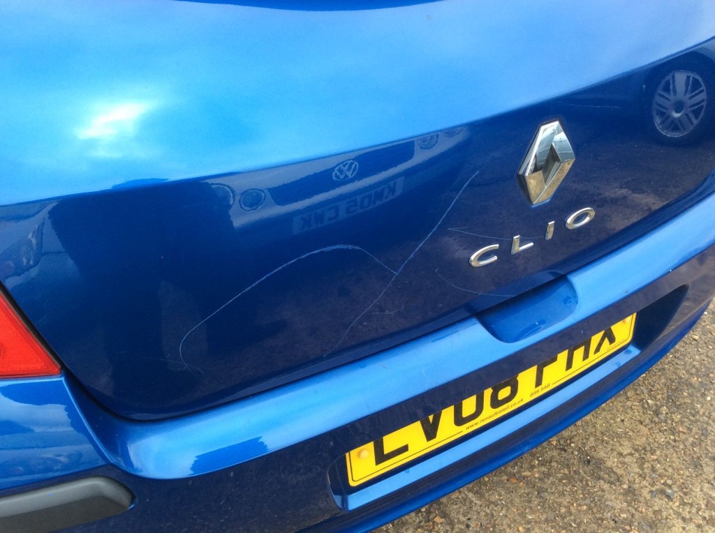 RENAULT CLIO