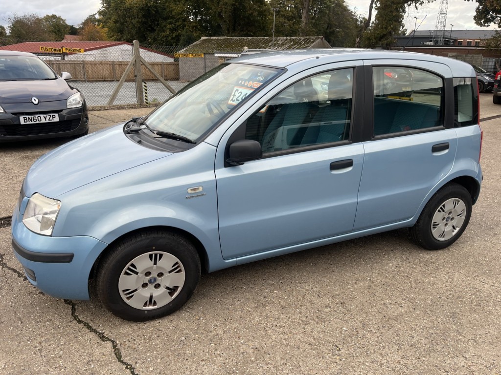 View FIAT PANDA 1.2 Panda 1.2 Dynamic