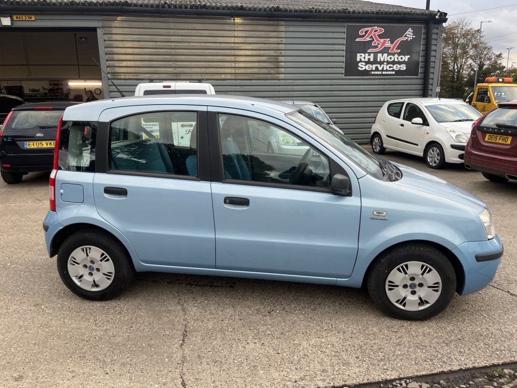 View FIAT PANDA 1.2 Panda 1.2 Dynamic