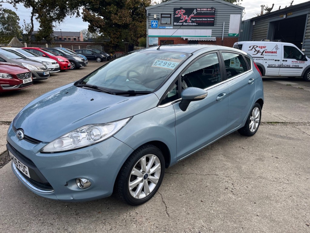 View FORD FIESTA 1.4 Zetec