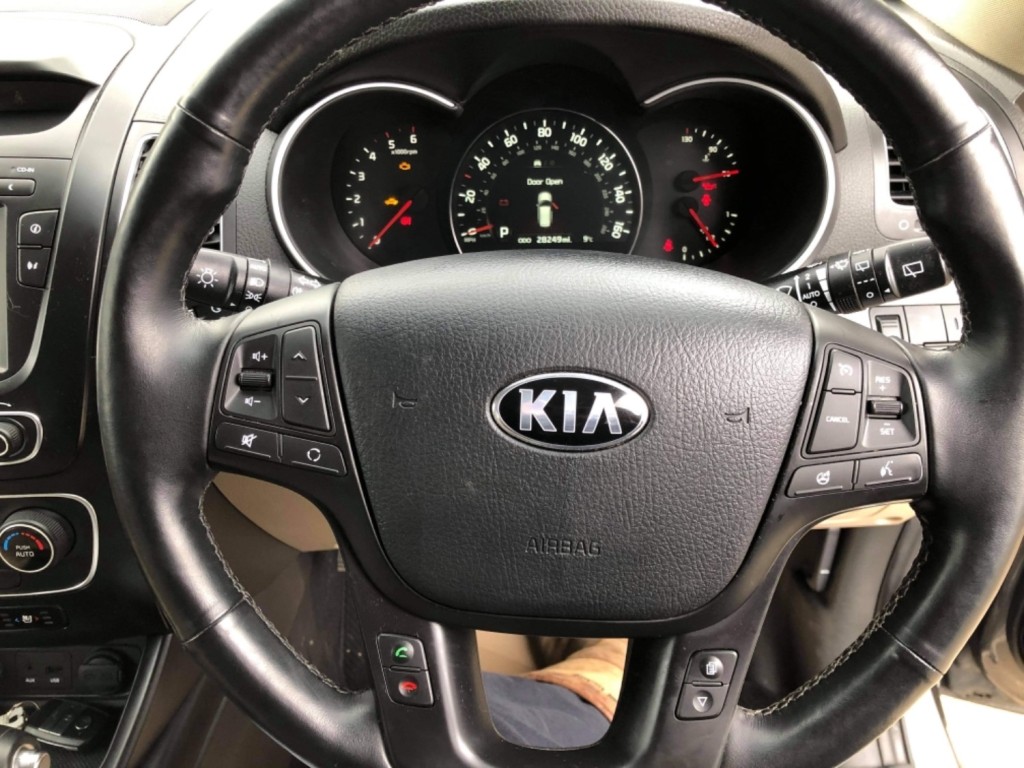KIA SORENTO