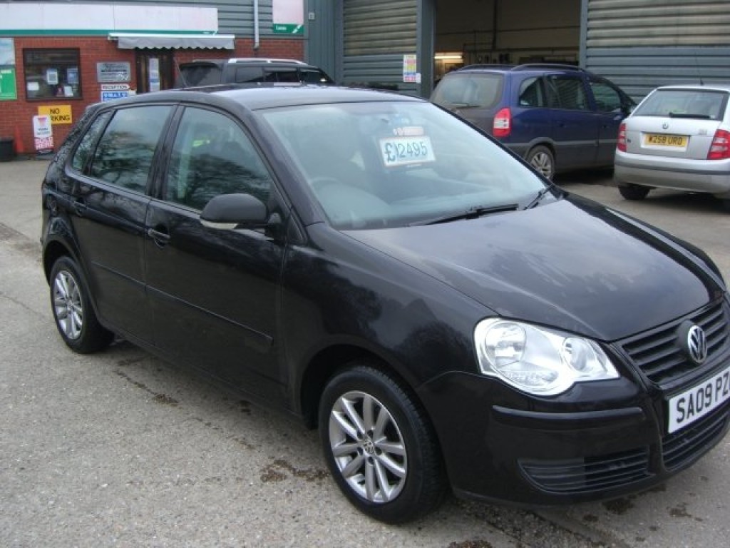 View VOLKSWAGEN POLO E 60BHP