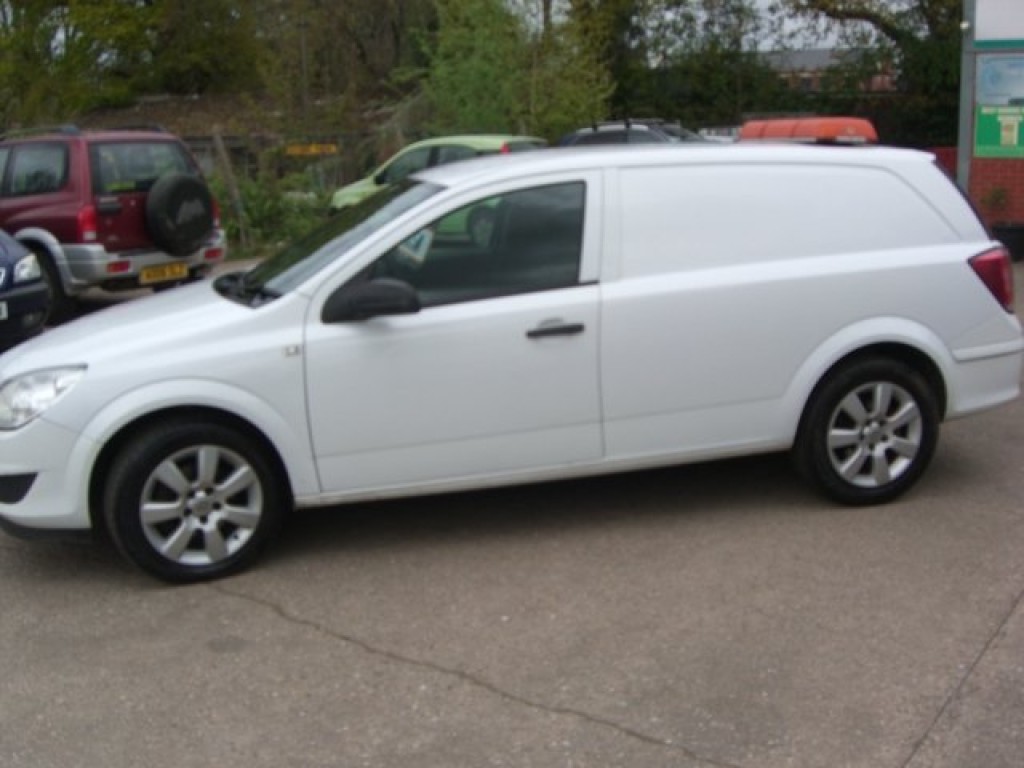 View VAUXHALL ASTRA CDTI CLUB Van