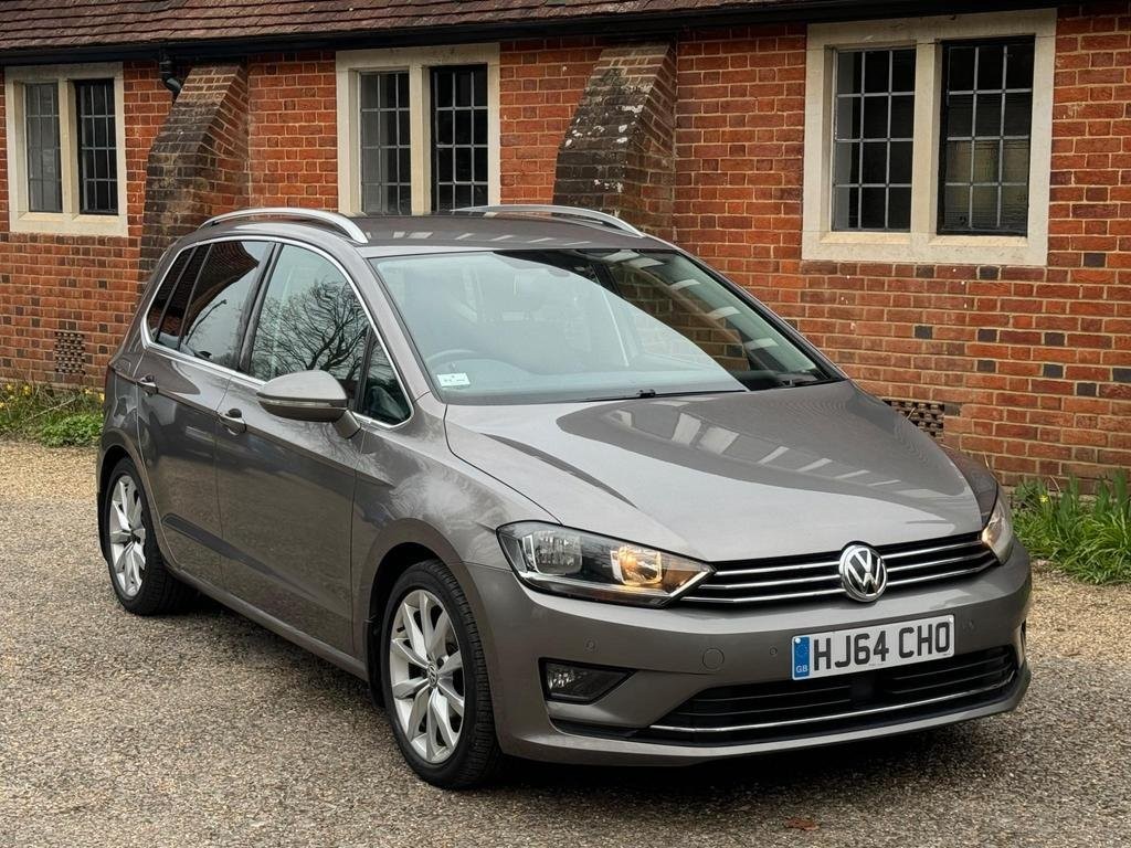VOLKSWAGEN GOLF SV