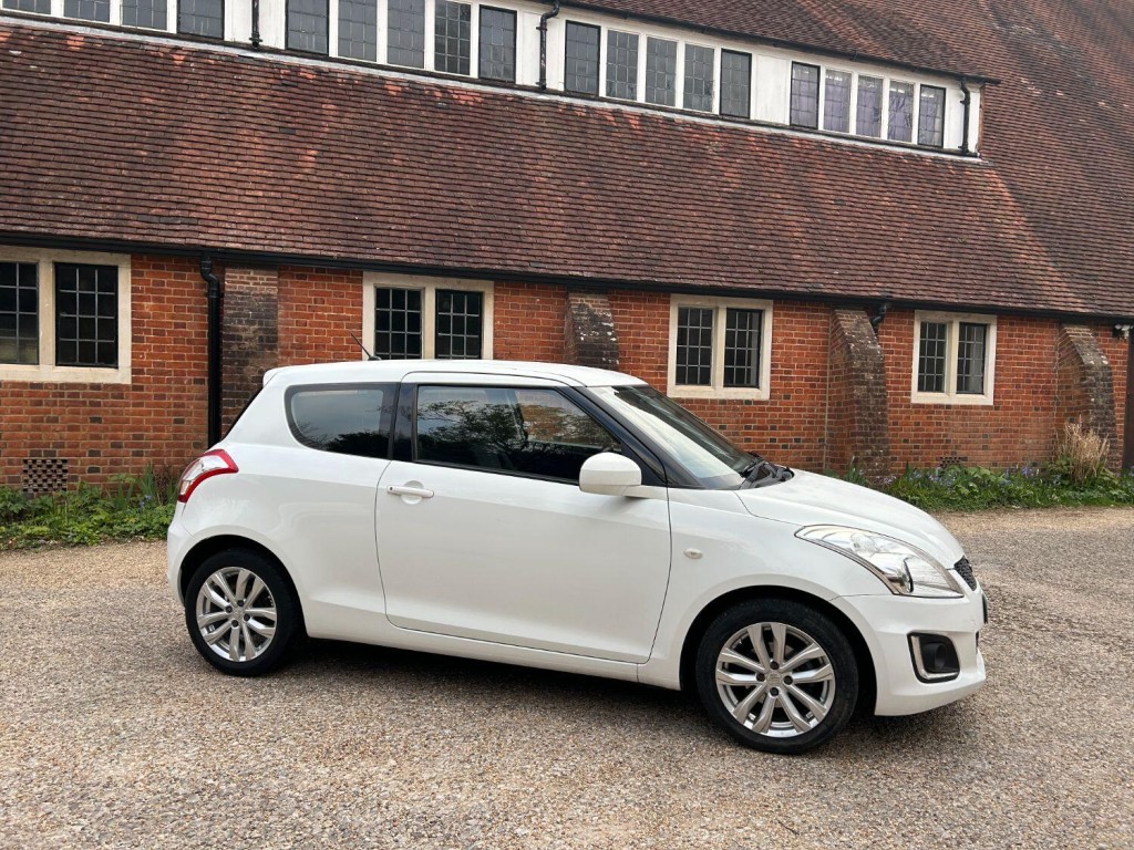 SUZUKI SWIFT