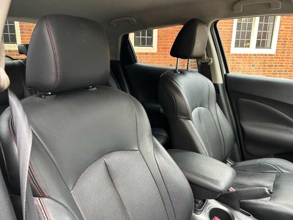 NISSAN JUKE