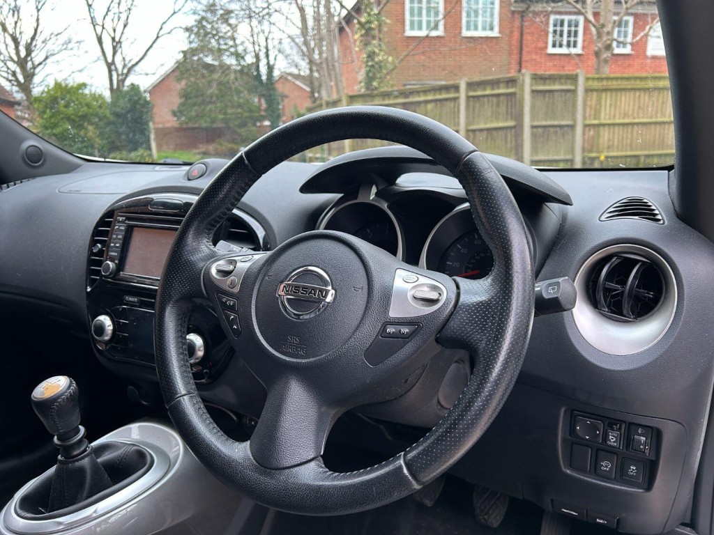 NISSAN JUKE