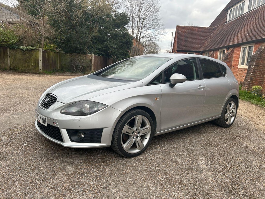 SEAT LEON
