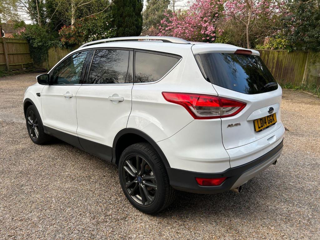 FORD KUGA