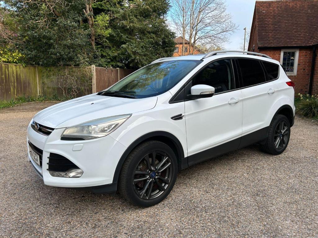FORD KUGA