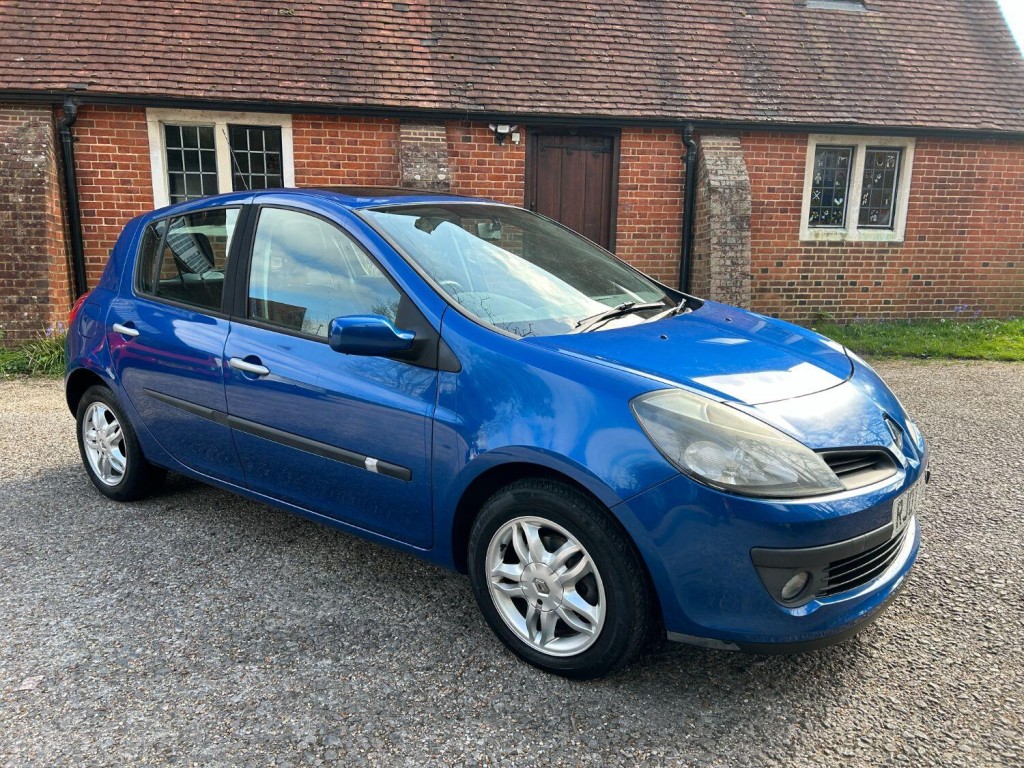 RENAULT CLIO