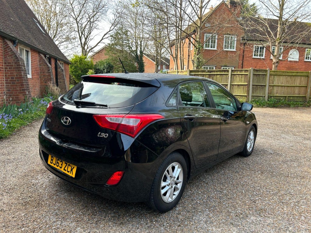 HYUNDAI I30