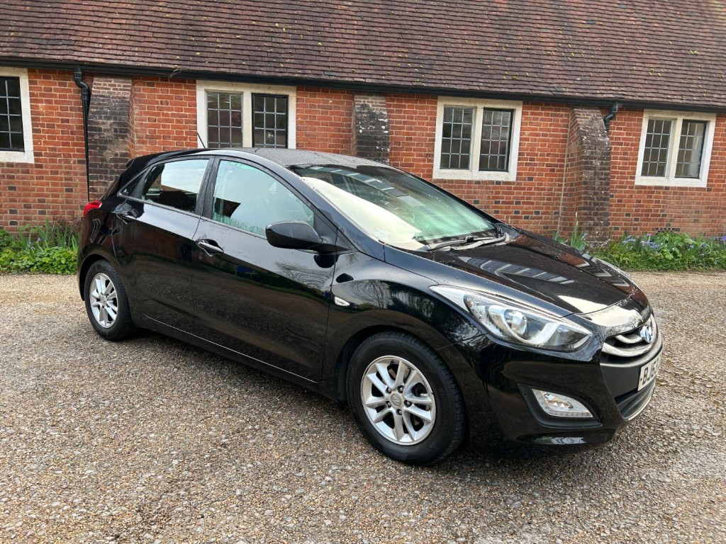 HYUNDAI I30