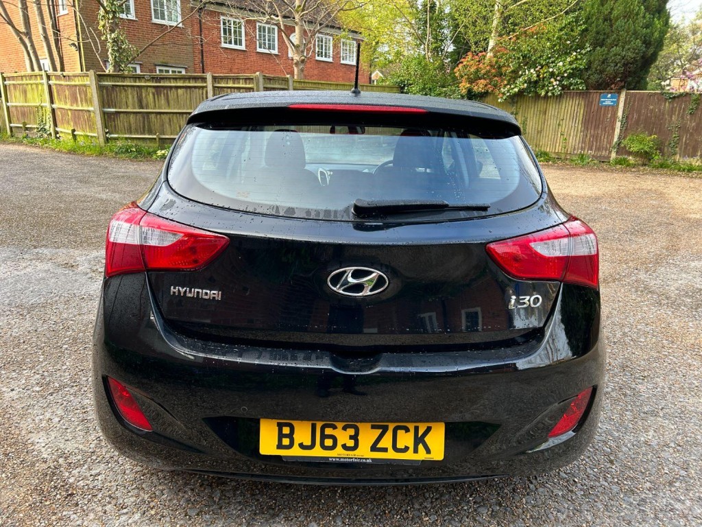 HYUNDAI I30