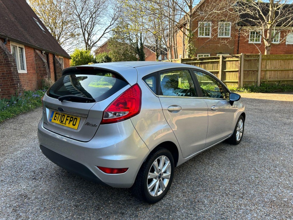 FORD FIESTA