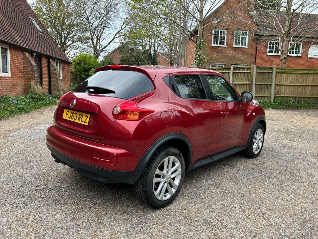 NISSAN JUKE