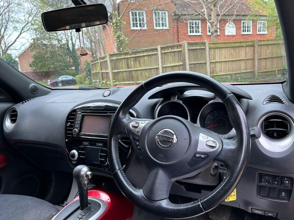 NISSAN JUKE