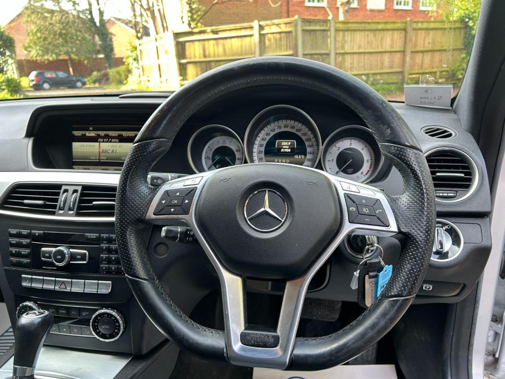MERCEDES-BENZ C CLASS