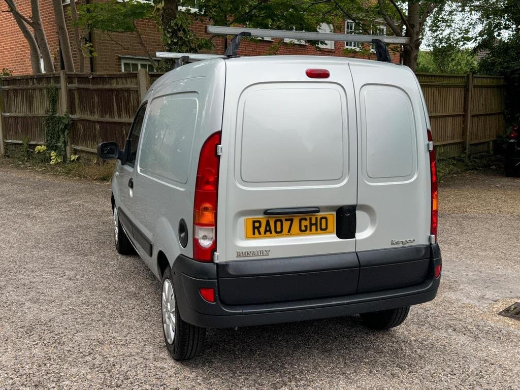 RENAULT KANGOO