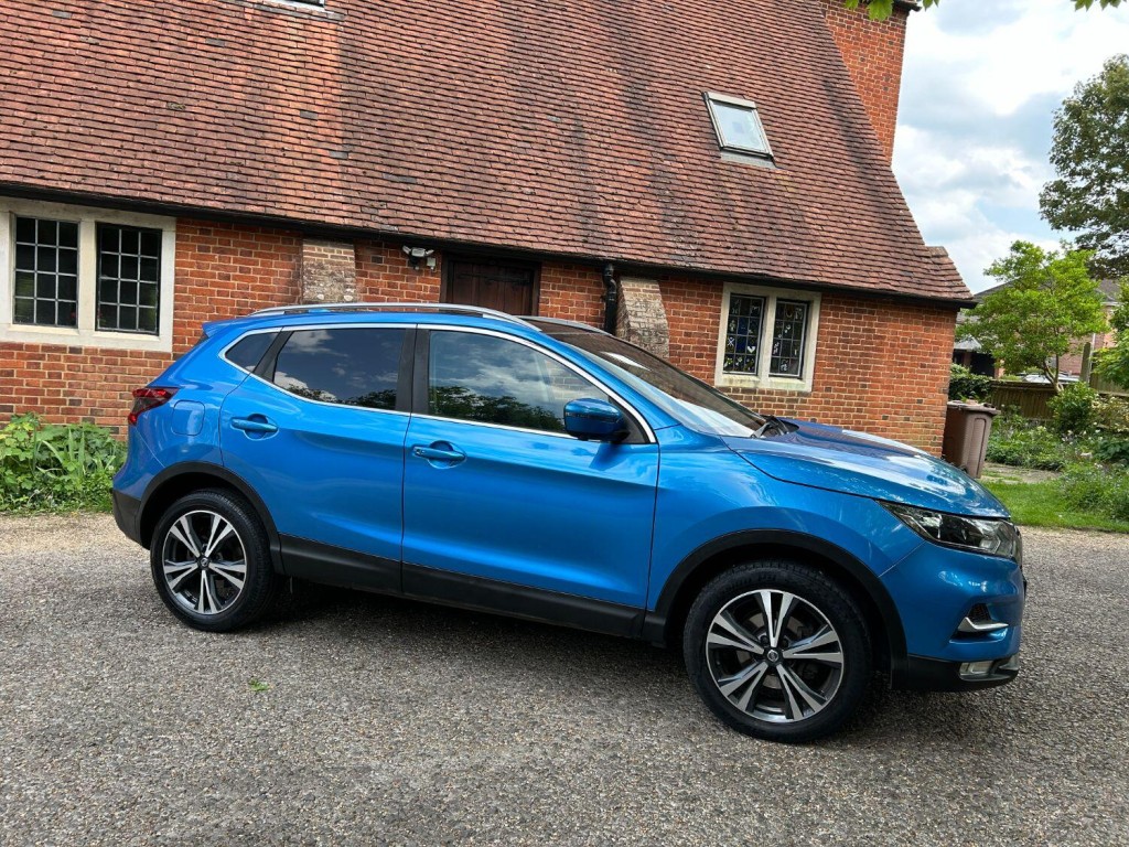 NISSAN QASHQAI