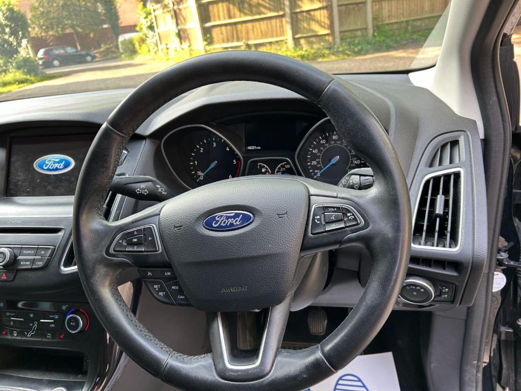 FORD FOCUS