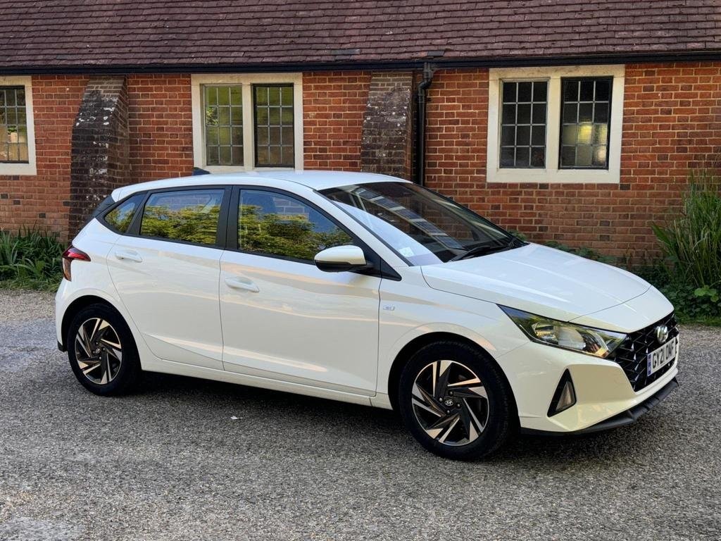 View HYUNDAI I20 1.0 T-GDi MHEV SE Connect