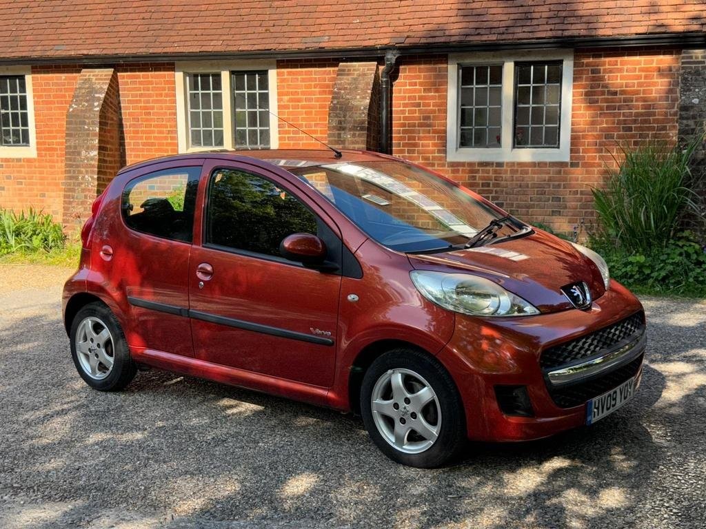 View PEUGEOT 107 1.0 12V Verve
