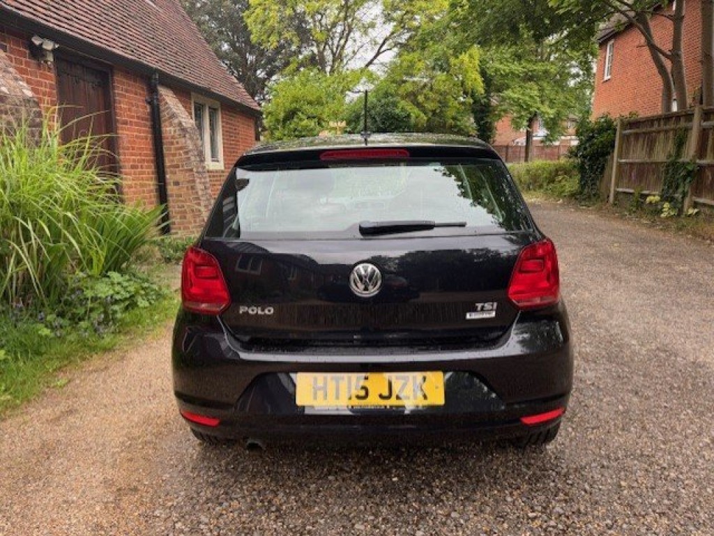 VOLKSWAGEN POLO