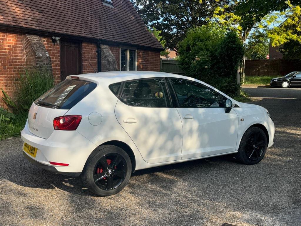 SEAT IBIZA