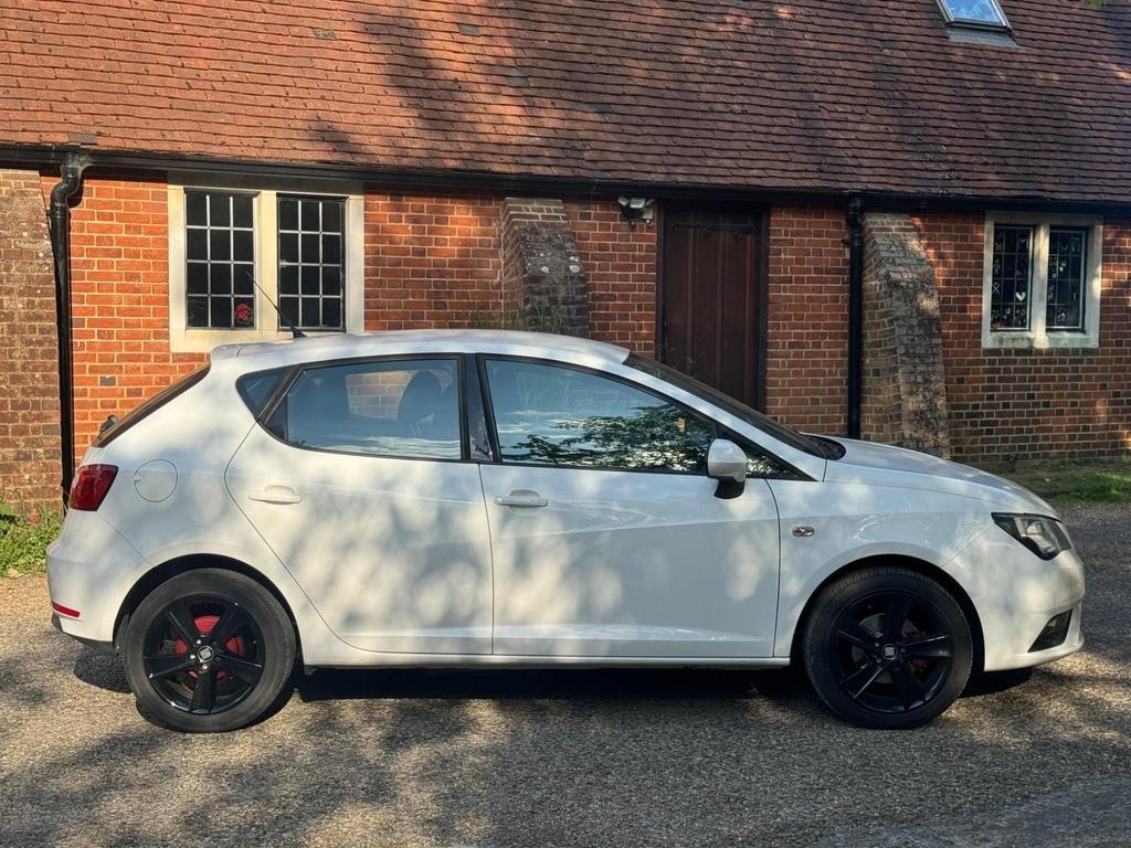 SEAT IBIZA